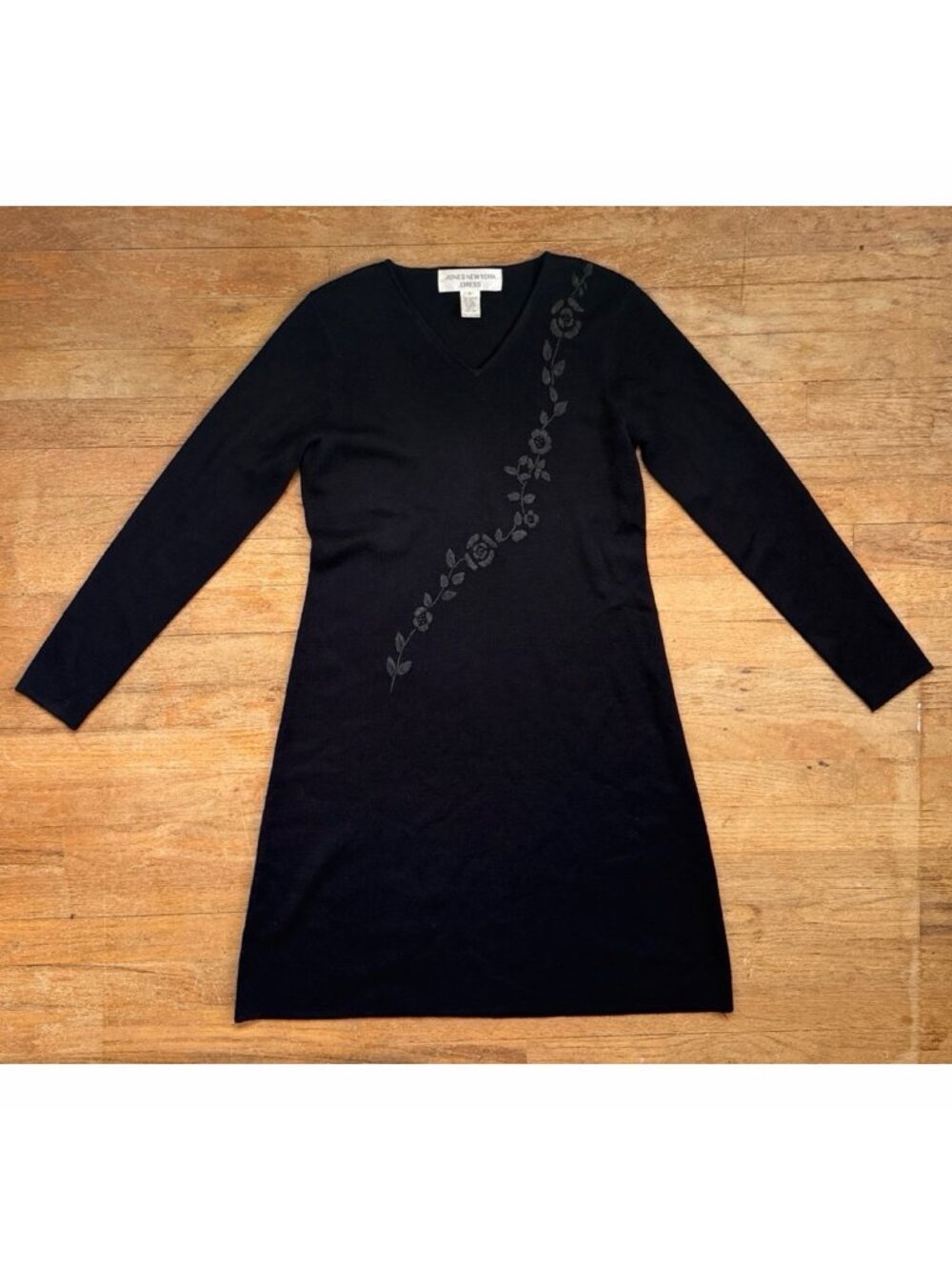 Vintage Black Floral Embroidered Wool Blend Knit Sweater Dress Size Small 90s